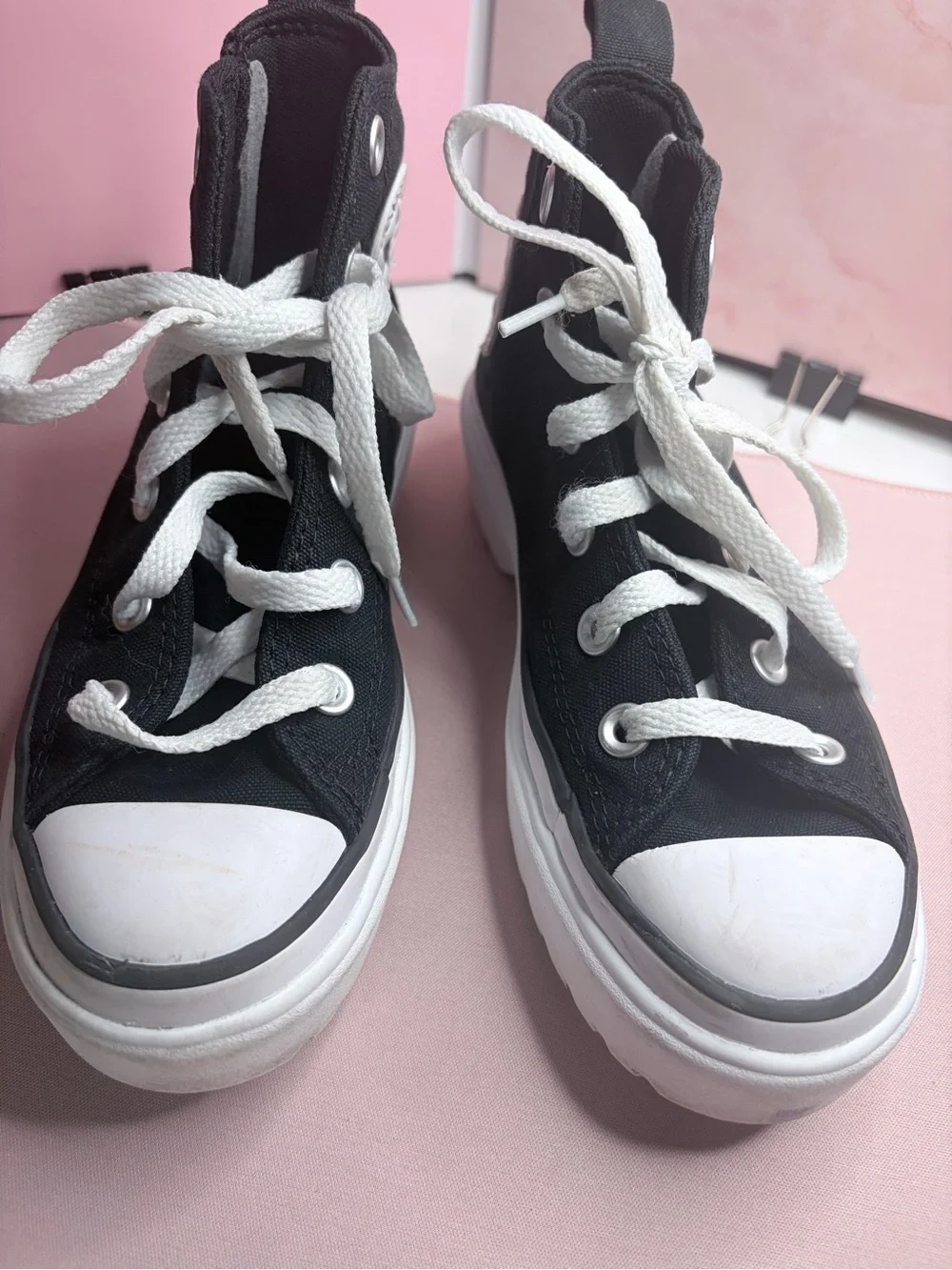 Converse high top